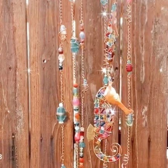 Gorgeous Glass Rocks & Beads Seahorse Wind Chime Sun Catcher Mobile - Picture 3 of 13